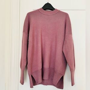 New without tags Abercrombie crew neck Sweater size XS
